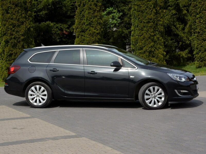 Opel Astra 1.4T(140KM) Lift bi-Xenon Led Duża Navi Skóry 2xParktr. Chromy Alu 17 J (2009-2019)