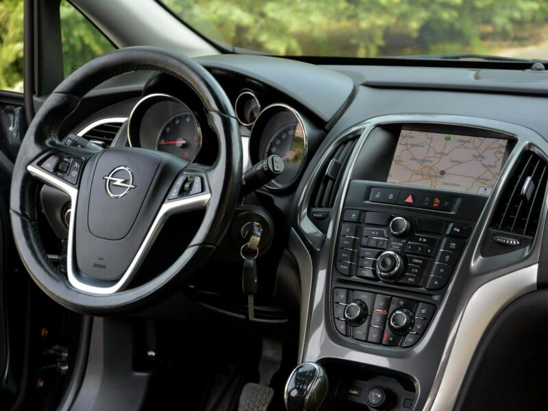 Opel Astra 1.4T(140KM) Lift bi-Xenon Led Duża Navi Skóry 2xParktr. Chromy Alu 17 J (2009-2019)