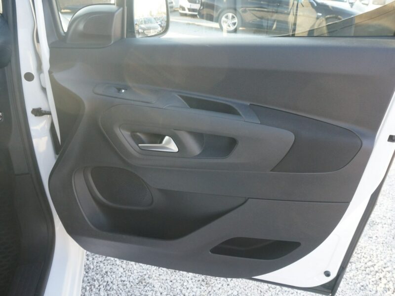 Opel Combo Life 1.5 CDTI/102 KM XL Essentia Salon Polska Faktura Vat 23% PO4SM90 2018-