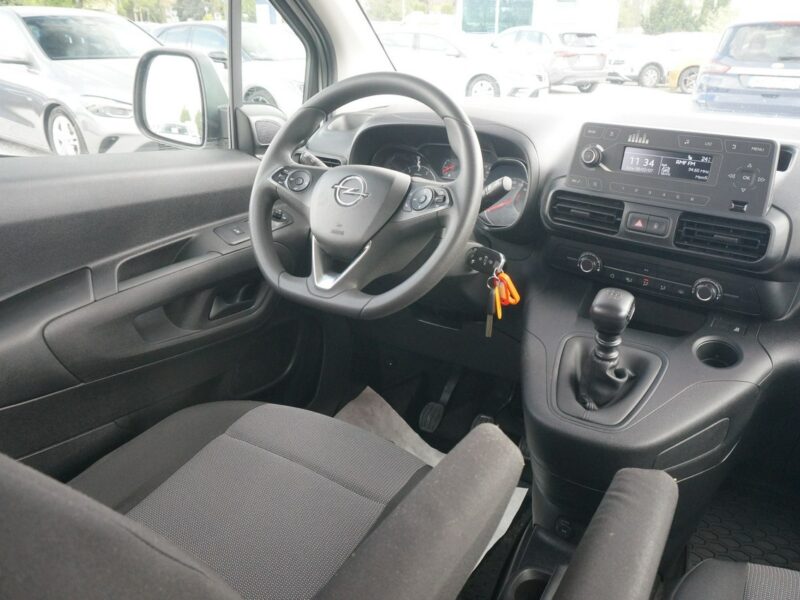 Opel Combo 1.5 CDTI/131 KM Cargo XL 2,4t Essential Salon PL Fvat 23% PO9SM26 E (2018-)