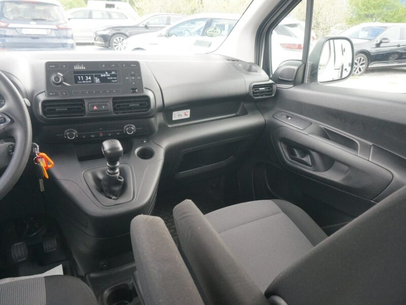 Opel Combo 1.5 CDTI/131 KM Cargo XL 2,4t Essential Salon PL Fvat 23% PO9SM26 E (2018-)