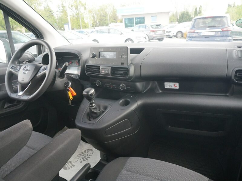 Opel Combo 1.5 CDTI/131 KM Cargo XL 2,4t Essential Salon PL Fvat 23% PO9SM26 E (2018-)
