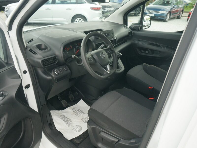 Opel Combo 1.5 CDTI/131 KM Cargo XL 2,4t Essential Salon PL Fvat 23% PO9SM26 E (2018-)