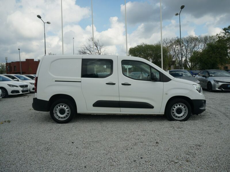 Opel Combo 1.5 CDTI/131 KM Cargo XL 2,4t Essential Salon PL Fvat 23% PO9SM26 E (2018-)