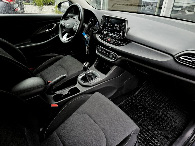 Hyundai i30 1.5T-GDI 160KM 6MT Comfort Android Auto FV23% III (2017-)