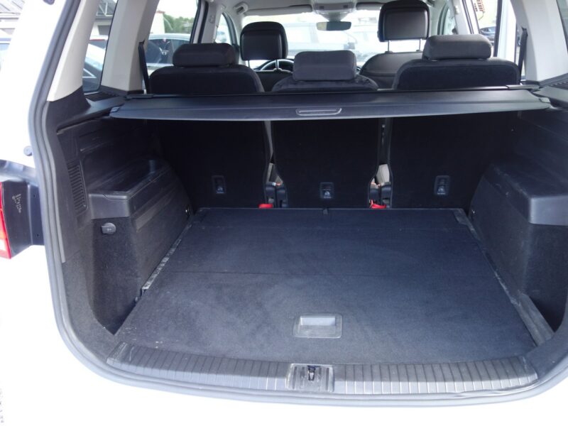 Volkswagen Touran Volkswagen Touran 2.0 TDI BMT Highline DSG III (2015-)