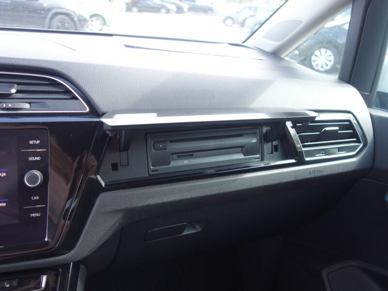 Volkswagen Touran Volkswagen Touran 2.0 TDI BMT Highline DSG III (2015-)