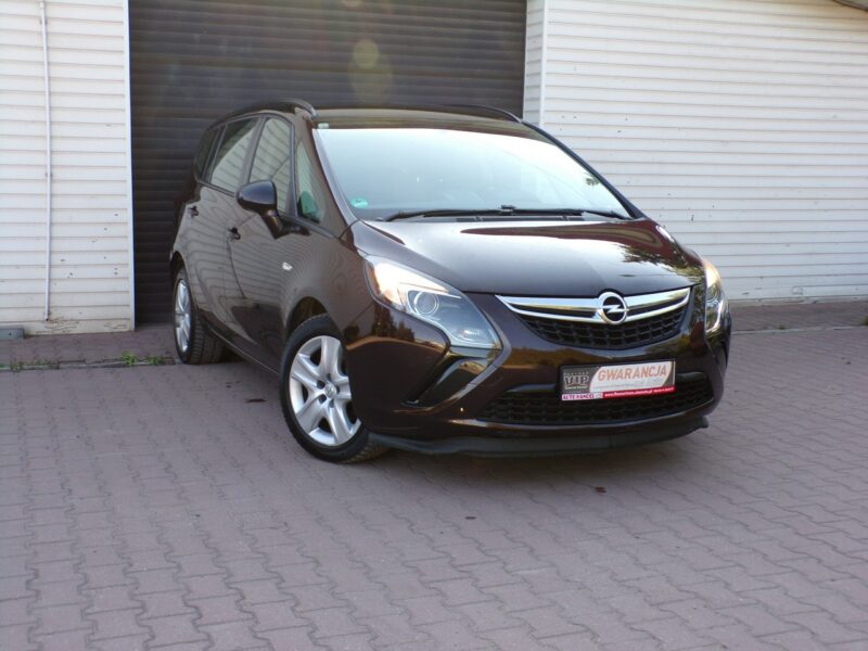 Opel Zafira Navi /Klimatronic /1,4 /140KM /I właść /2013r C (2011-)