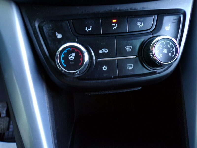 Opel Zafira Navi /Klimatronic /1,4 /140KM /I właść /2013r C (2011-)