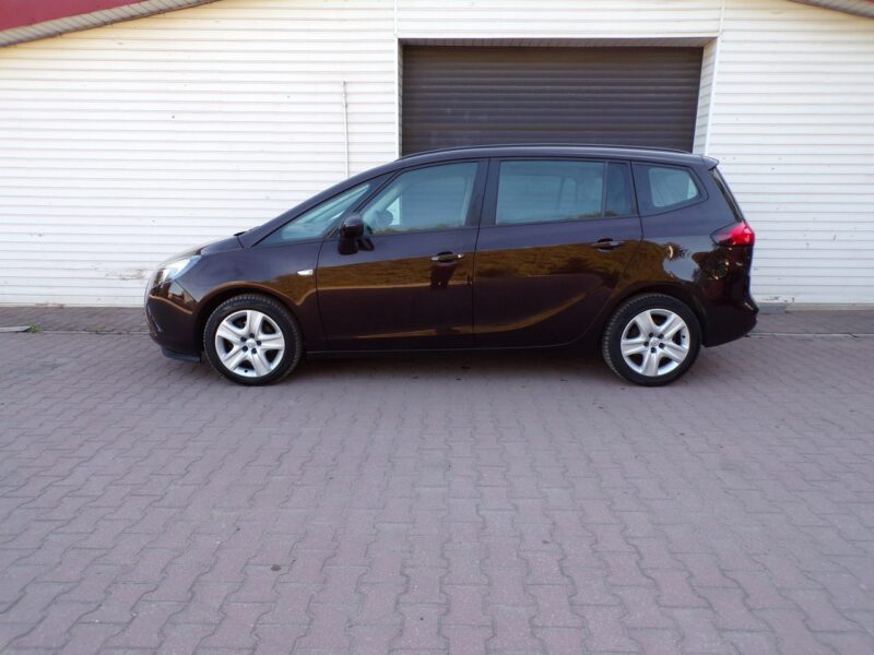 Opel Zafira Navi /Klimatronic /1,4 /140KM /I właść /2013r C (2011-)