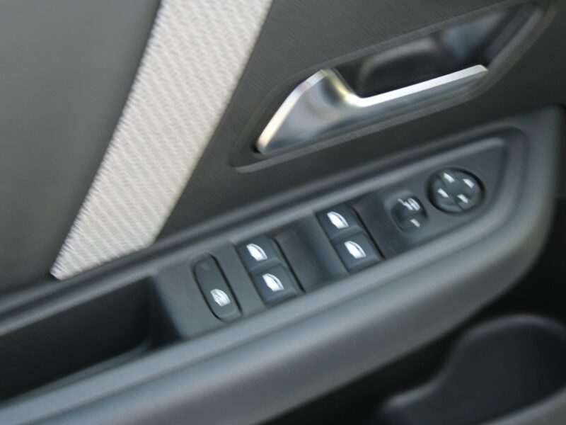 Citroen C4 SHINE 1.5D F-Vat Salon Polska Gwarancja III (2020-)