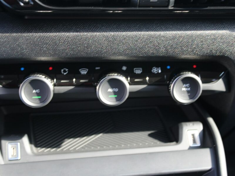 Citroen C4 SHINE 1.5D F-Vat Salon Polska Gwarancja III (2020-)