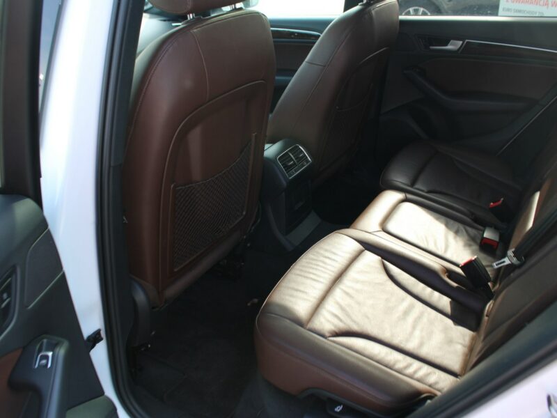 Audi Q5 Skóra Panorama Navi el. klapa 8R (2008-)