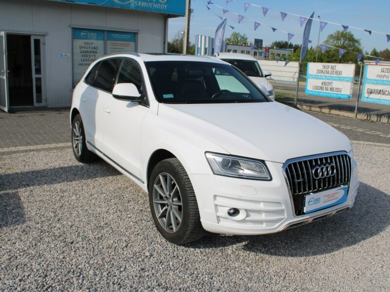 Audi Q5 Skóra Panorama Navi el. klapa 8R (2008-)