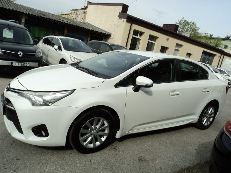 Toyota Avensis sprzedam Toyote AVENSIS 1.8 B salon polska nowe opony III (2009-)