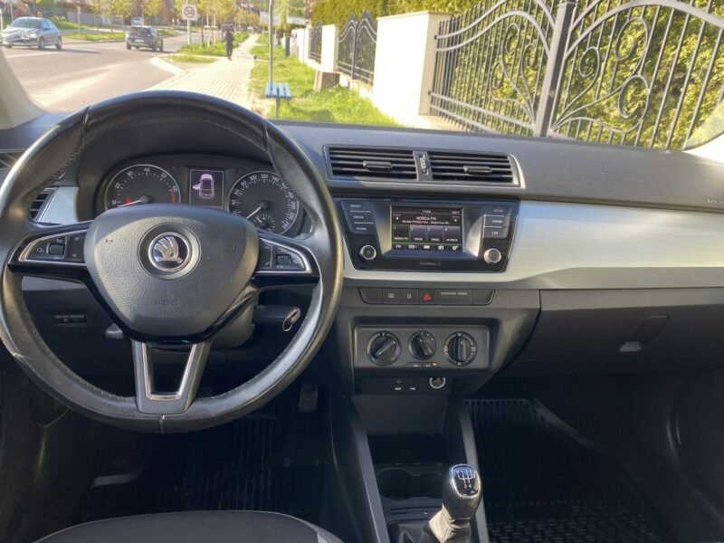 Škoda Fabia Niezawodna benzyna/Isofix/Prawie nowe opony/Zadbany stan/z Niemiec III (2014-)