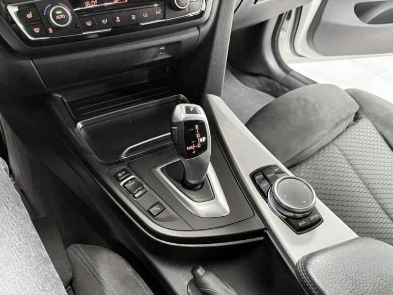 BMW 420 425d 224KM F36 Gran Coupe*MSPORT*Professional*Sportsitze*Alu 19*HeadUp I (F32/F33/F82)