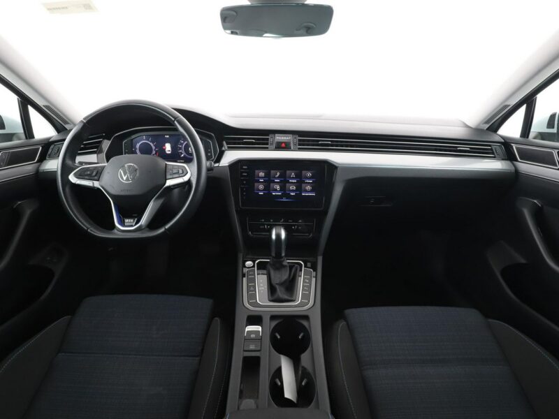 Volkswagen Passat FV23 LIFT 1.4GTE PHEV Climatronic Virtual ACC Navi Park Assist FullLED B8 (2014-2023)