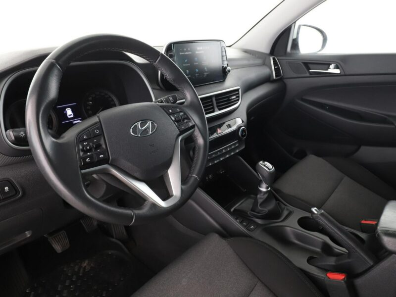 Hyundai Tucson lift navi czujniki i kamera parkowania klima auto III (2015-2020)