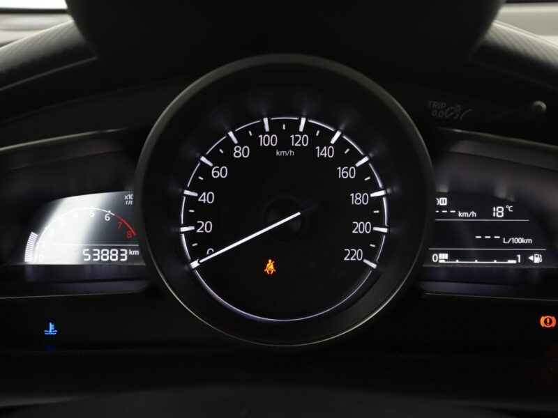 Mazda CX-3 niski przebieg navi PDC tempomat klima-auto Bluetooth