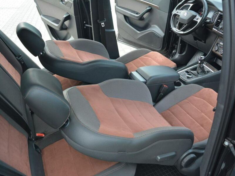 Seat Ateca Xcellence 4x4 Full Led Navi Kamera Alcantara 2xParktr. Hak