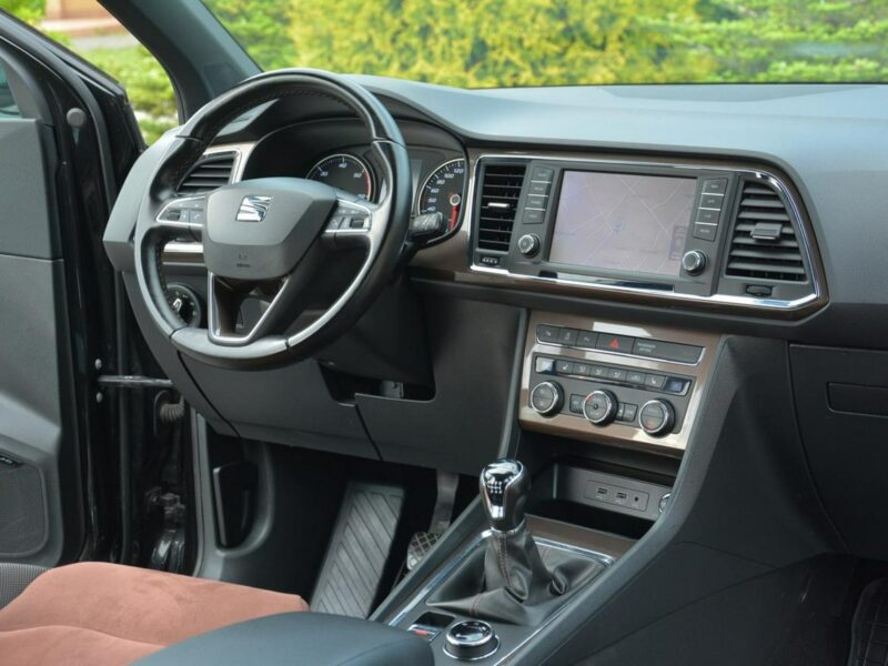 Seat Ateca Xcellence 4x4 Full Led Navi Kamera Alcantara 2xParktr. Hak
