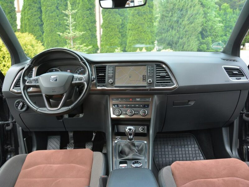 Seat Ateca Xcellence 4x4 Full Led Navi Kamera Alcantara 2xParktr. Hak