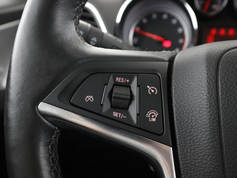 Opel Mokka Czujniki parkowania, klima, podg.fotele, bluetooth I (2012-2019)