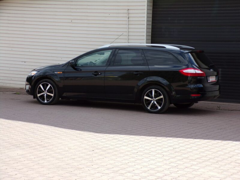 Ford Mondeo Klimatronic /Gwarancja /2,0 /140KM /Navi /2010r Mk4 (2007-2014)