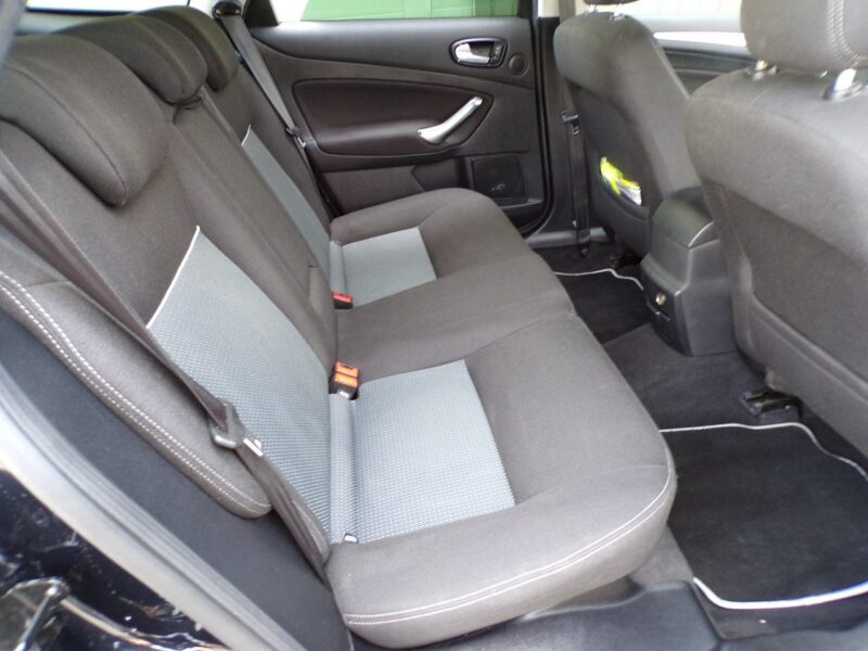Ford Mondeo Klimatronic /Gwarancja /2,0 /140KM /Navi /2010r Mk4 (2007-2014)