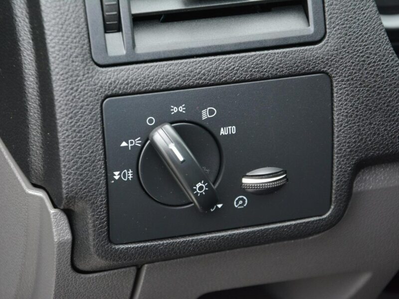 Ford Kuga Individual ST 4x4 bi-Xenon Navi Kamera Skóry Panorama Alu 18 Hak I (2008-2012)