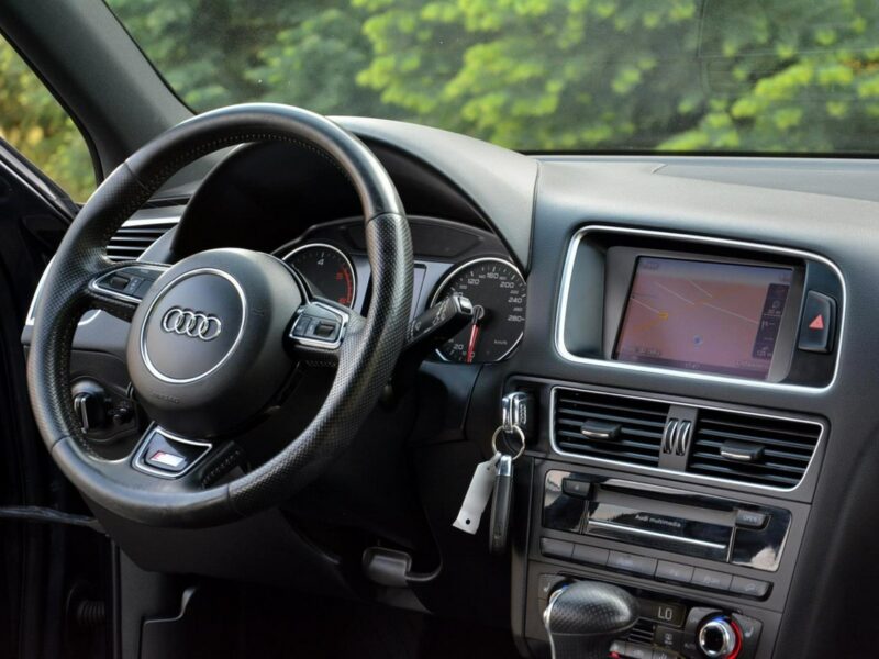 Audi Q5 3xS-Line Radar ACC Skóry Navi Bi-Xenon Ledy Alu19 El.klapa ASO 8R (2008-)