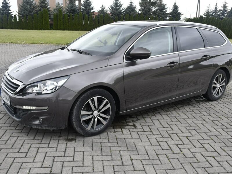 Peugeot 308 SW 1,6hdi DUDKI11 Panorama Dach.Navi.,Klimatr 2 str.Tempomat.kredyt.OKAZ III (2013-)