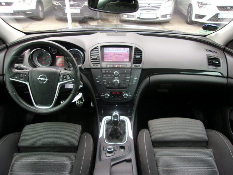 Opel Insignia Klimatronic 2-stref, Podgrz. fotele, 2 kpl. kół, Hatchback, Alu A (2008-2017)