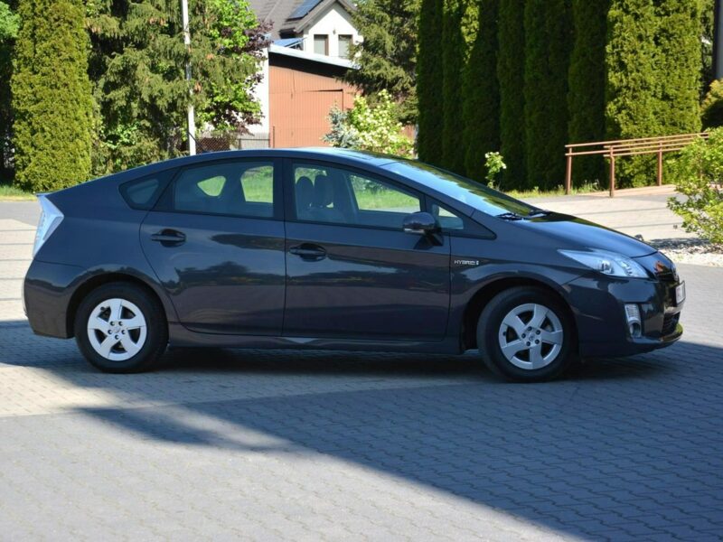 Toyota Prius 166 przebieg I-właściciel Klimatronic Head Up Keyless go z Niemiec IV (2009-)