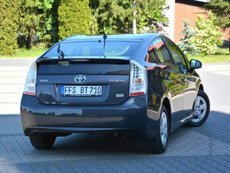 Toyota Prius 166 przebieg I-właściciel Klimatronic Head Up Keyless go z Niemiec IV (2009-)