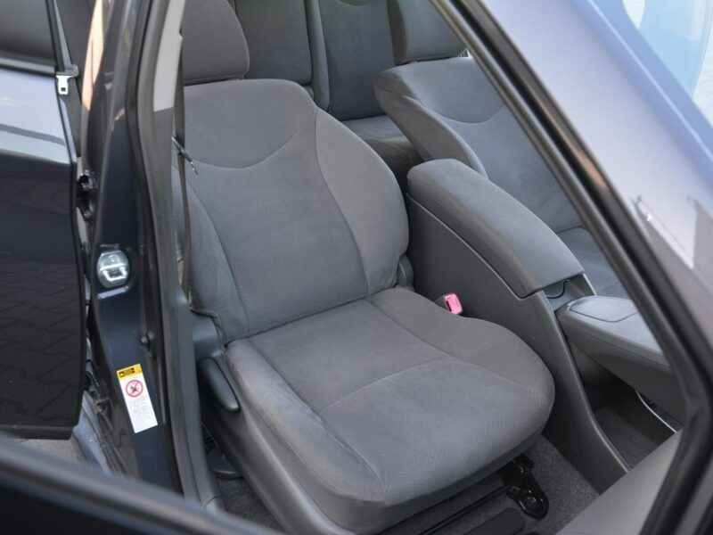 Toyota Prius 166 przebieg I-właściciel Klimatronic Head Up Keyless go z Niemiec IV (2009-)