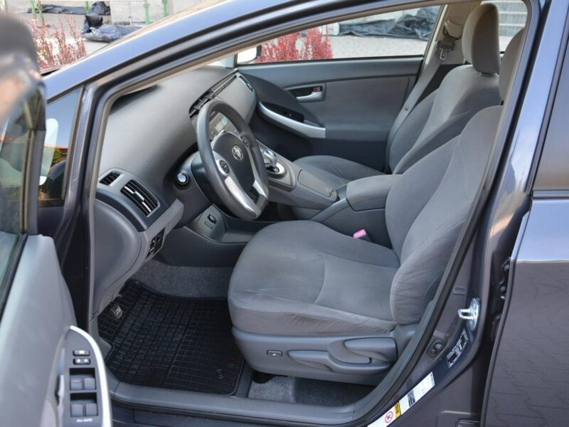 Toyota Prius 166 przebieg I-właściciel Klimatronic Head Up Keyless go z Niemiec IV (2009-)