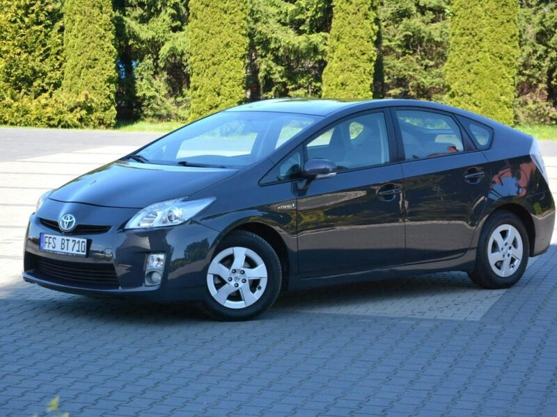 Toyota Prius 166 przebieg I-właściciel Klimatronic Head Up Keyless go z Niemiec IV (2009-)
