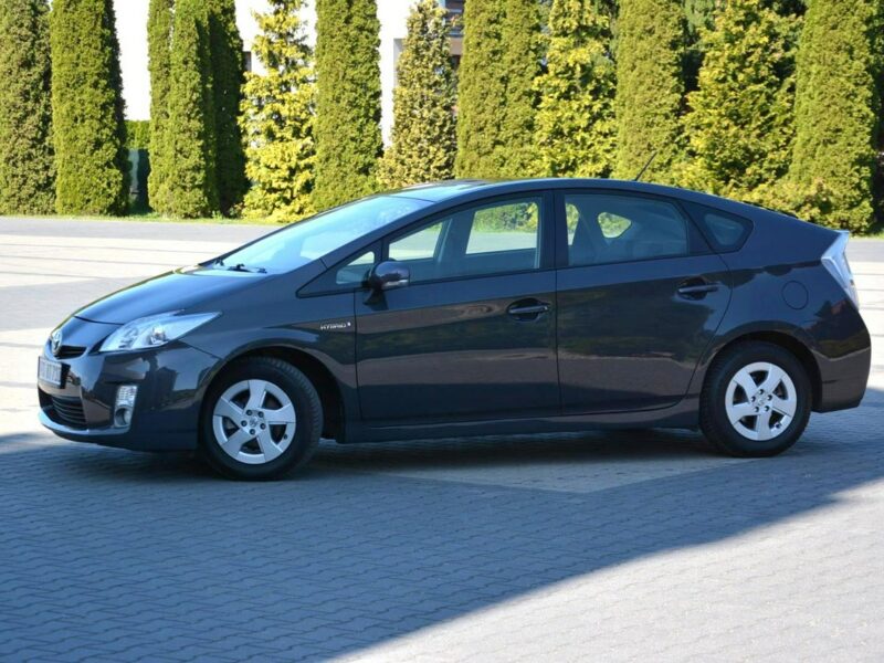 Toyota Prius 166 przebieg I-właściciel Klimatronic Head Up Keyless go z Niemiec IV (2009-)