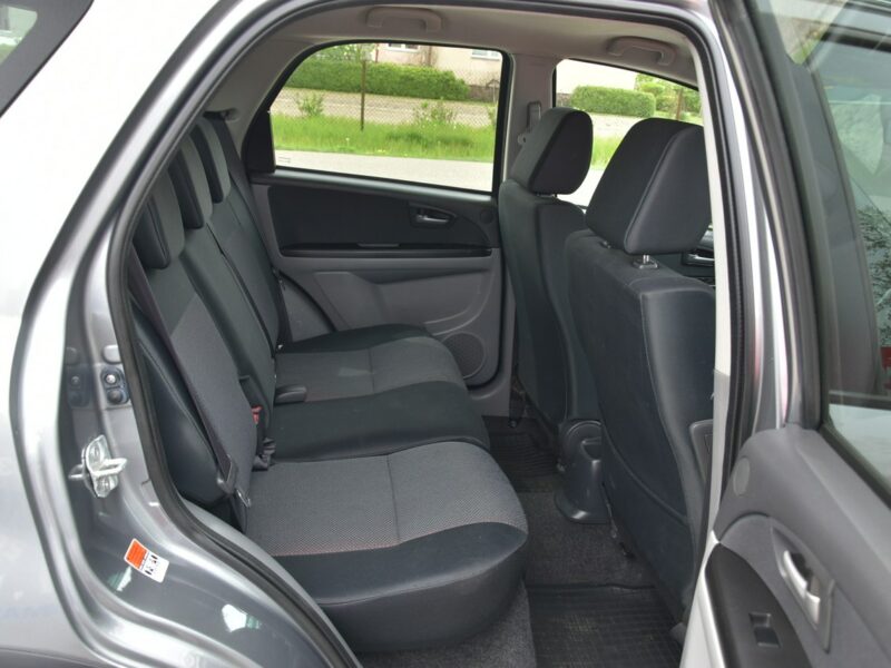 Suzuki SX4 1.9 DDiS 120KM 2009r. Klima Alu Keyless HAK Polecam I (2006-2013)