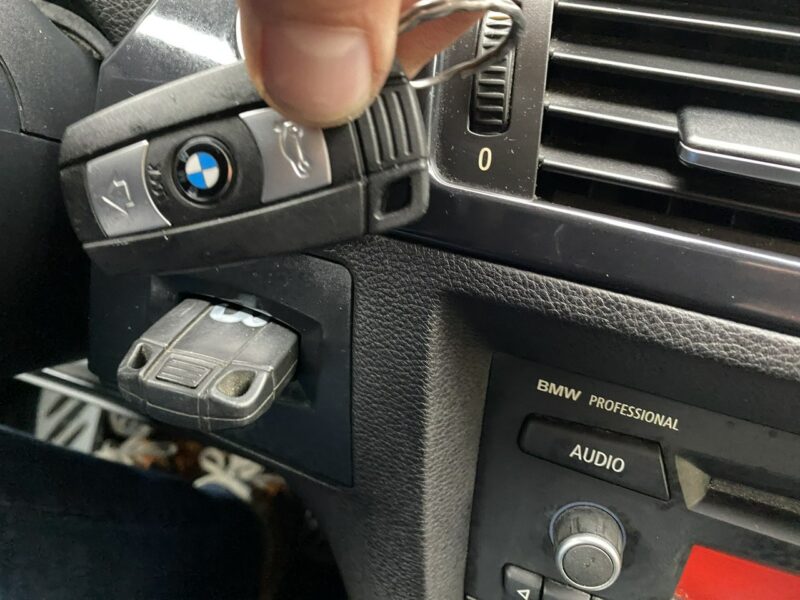 BMW 316 Nawigacja/Klimatronik/Podgrz. fotele/Oszczedny diesel/Serwis/z Niemiec E90 (2005-2012)