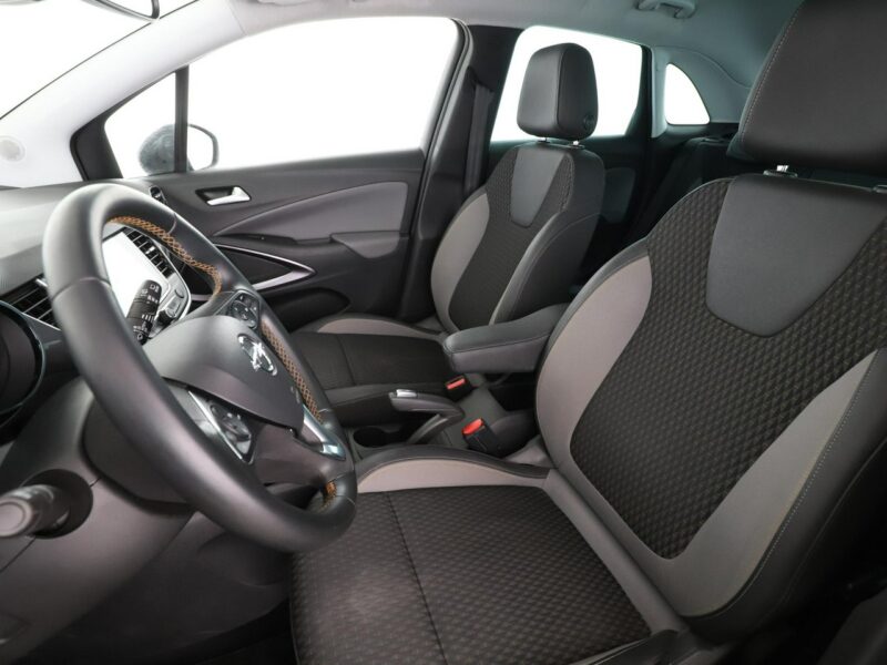 Opel Crossland X Business Elegance automat kamera180 navi LED tempomat klima-auto