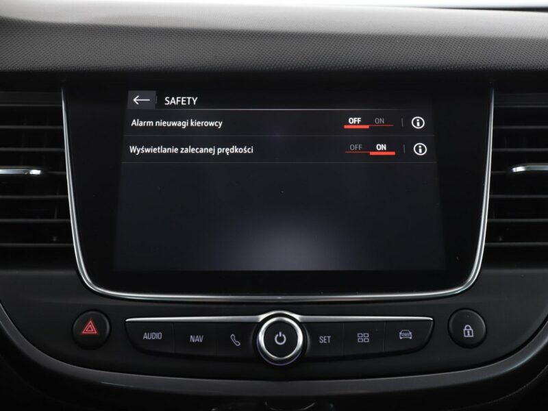 Opel Crossland X Business Elegance automat kamera180 navi LED tempomat klima-auto