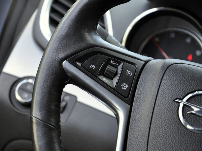 Opel Mokka 1,7CDTi 130KM Enjoy/Półskóry/Tempomat/PDC/AUX/Pod.Fotele I (2012-2019)