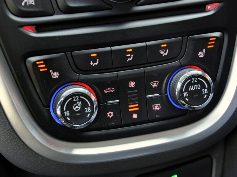 Opel Mokka 1,7CDTi 130KM Enjoy/Półskóry/Tempomat/PDC/AUX/Pod.Fotele I (2012-2019)