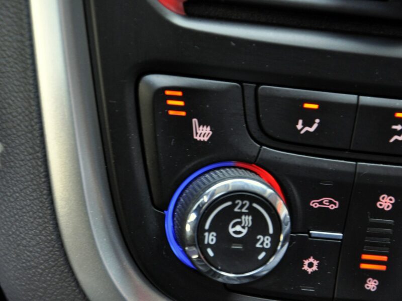 Opel Mokka 1,7CDTi 130KM Enjoy/Półskóry/Tempomat/PDC/AUX/Pod.Fotele I (2012-2019)