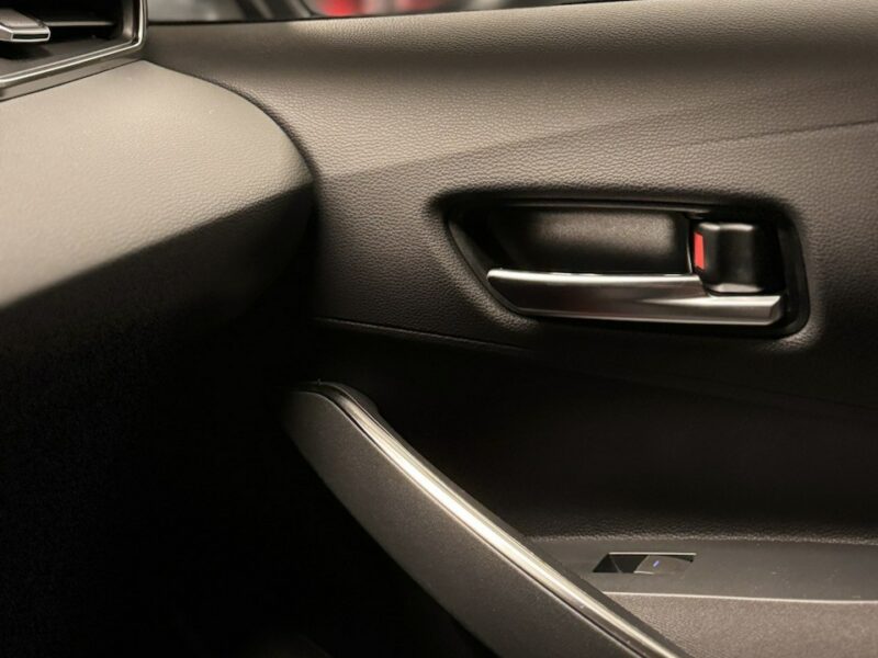Toyota Corolla 1.8ElHybrid 90kw122ps Active,IIkmpl kół,serwis ASO,F-ra Vat 23% brutto E21 (2019-)