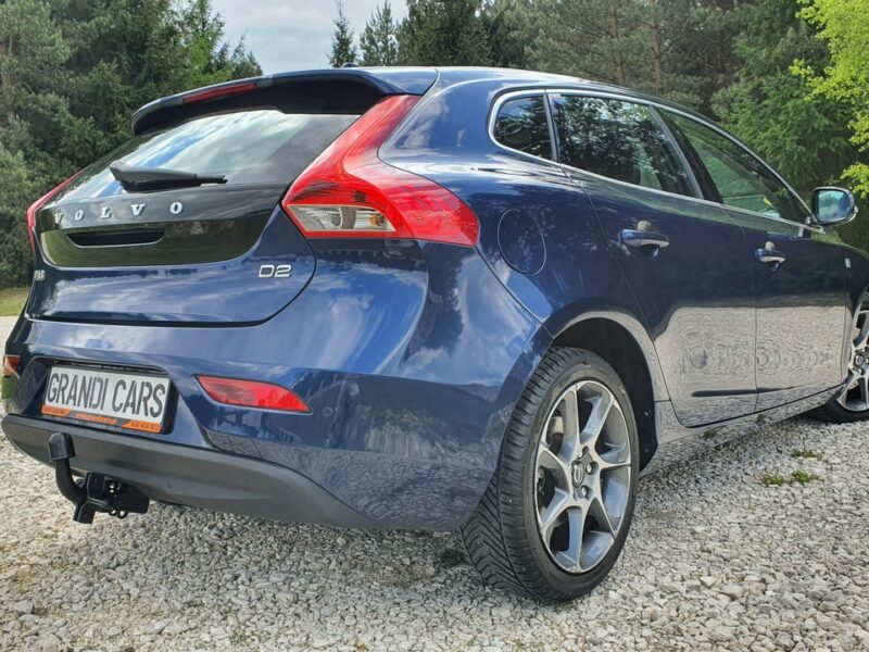 Volvo V40 2.0 D2 120KM # Ocean Race # NAVI # Xenon # Panorama # Skóra # IGŁA !!! II (2012-)