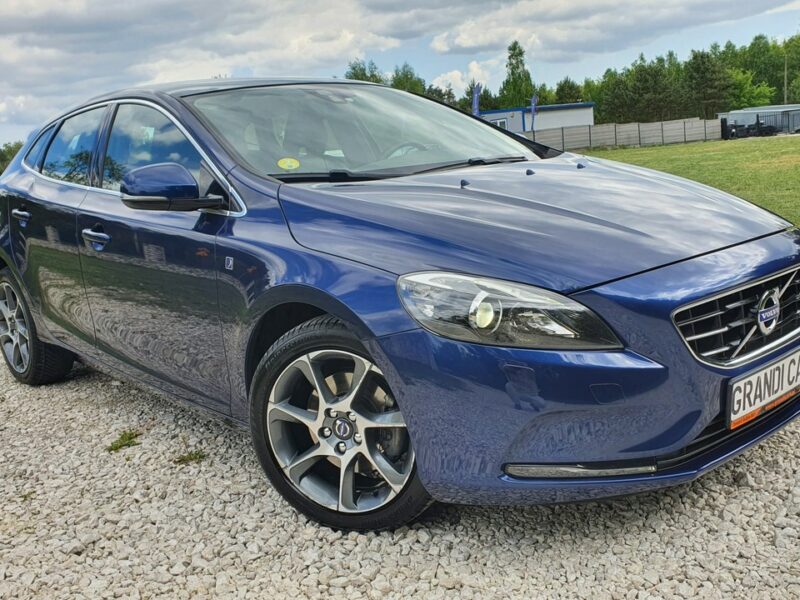 Volvo V40 2.0 D2 120KM # Ocean Race # NAVI # Xenon # Panorama # Skóra # IGŁA !!! II (2012-)